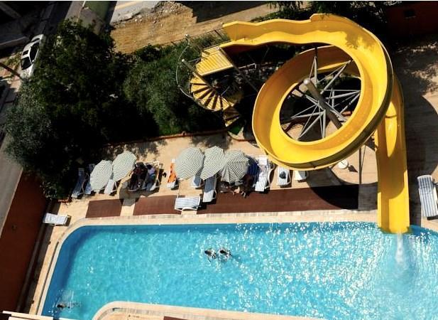Holiday World Hotel Alanya Esterno foto