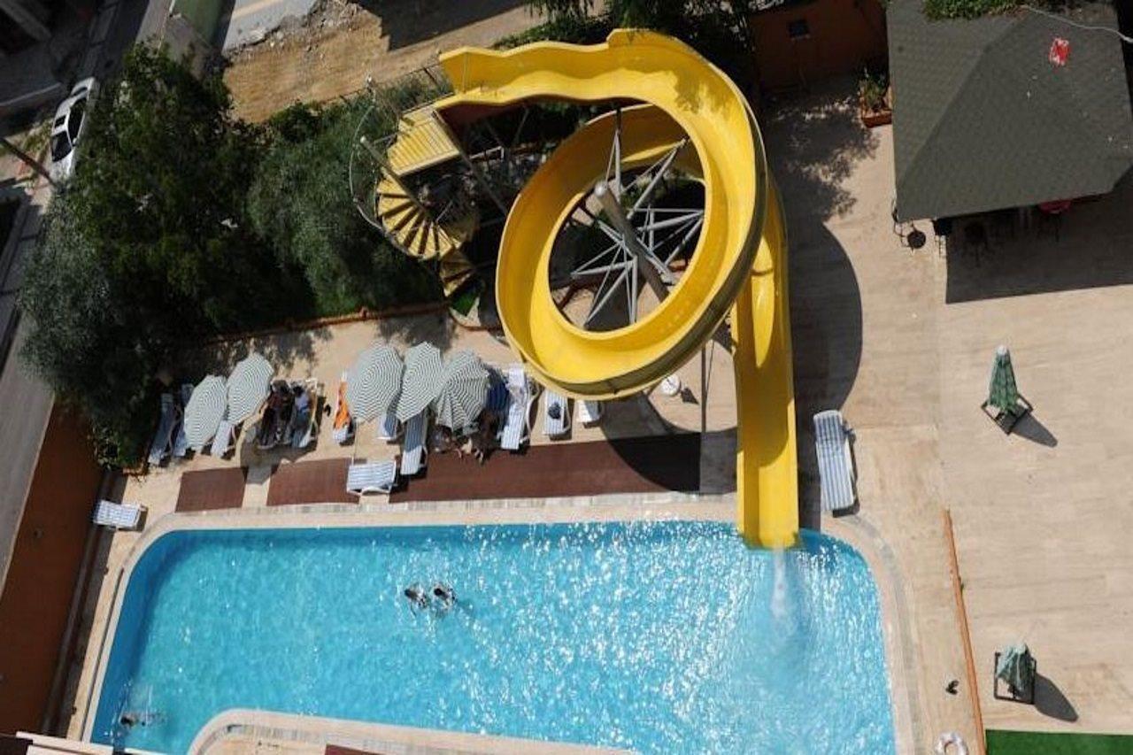 Holiday World Hotel Alanya Esterno foto