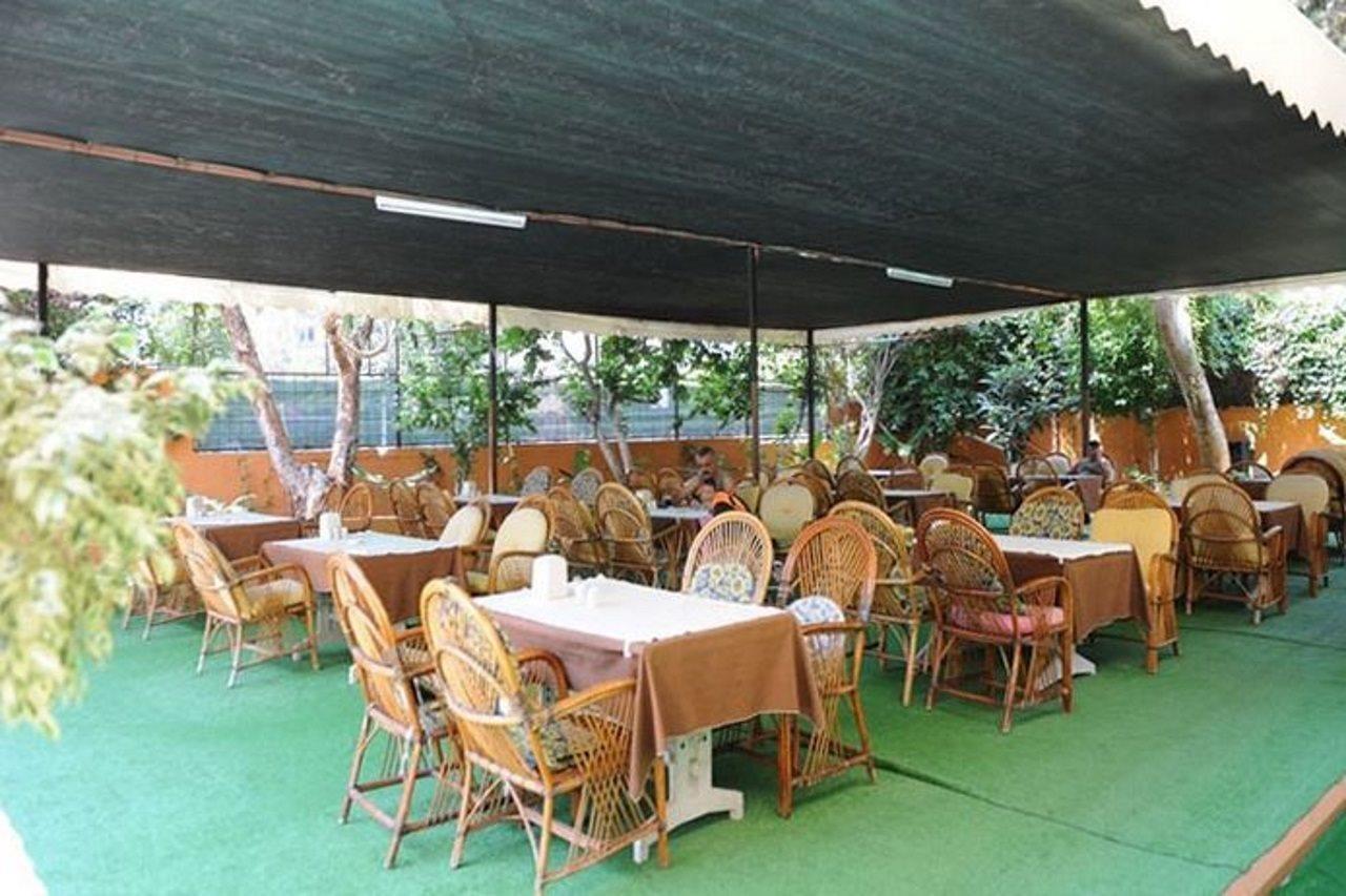 Holiday World Hotel Alanya Esterno foto